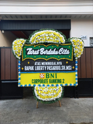 Papan Bunga Duka di Kerek